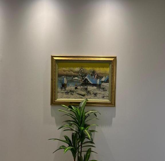 اتاق لوکس, Le Royal Marina
