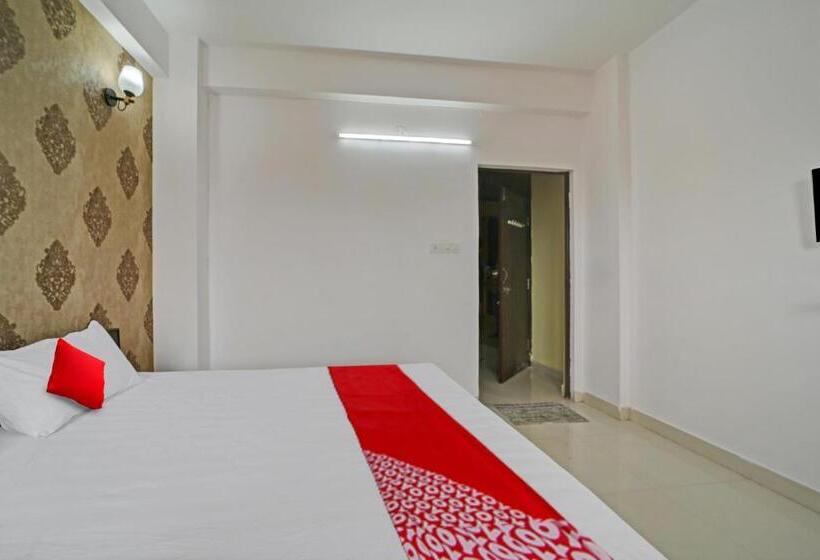 Quarto Triplo Estandar, Oyo 91026 Pearl Inn