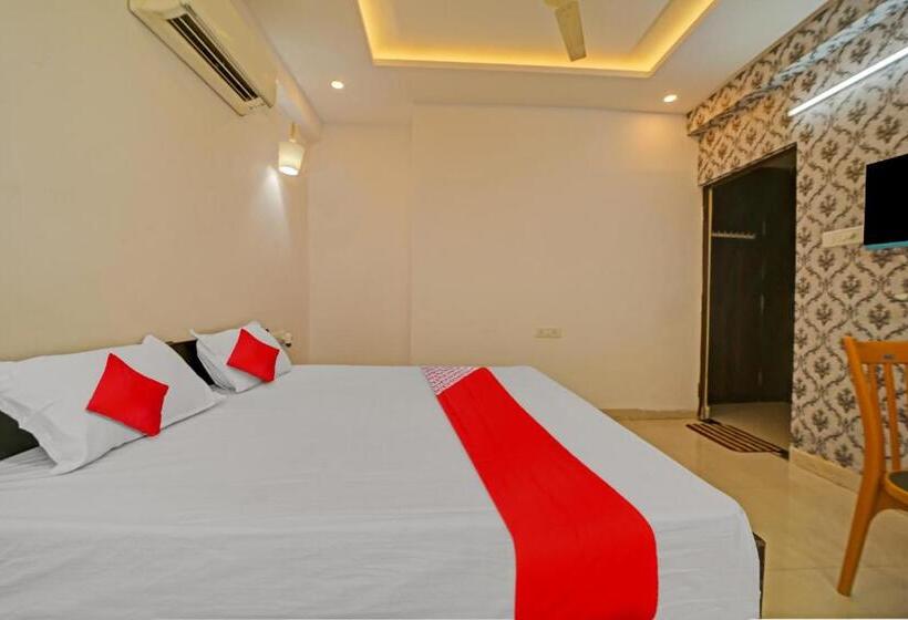 Quarto Triplo Deluxe, Oyo 91026 Pearl Inn