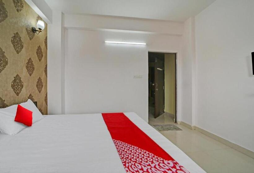 Quarto Triplo Estandar, Oyo 91026 Pearl Inn
