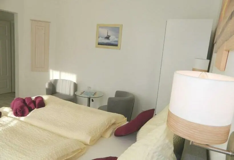 اتاق استاندارد, Pension Kapitän Schmuck