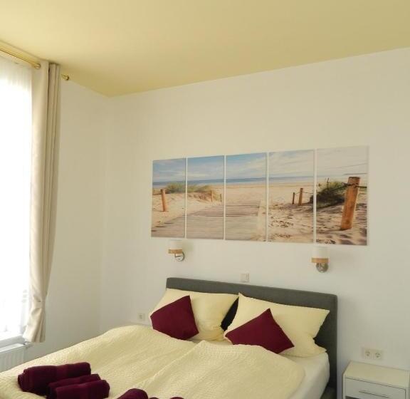 سوئیت جونیور خانوادگی, Pension Kapitän Schmuck