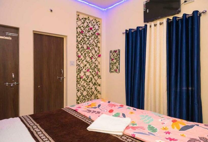 Трехместный Номер Классика, O Pop Hotel Blue Star