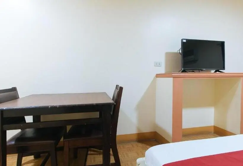 デラックスルーム, Reddoorz @ Golden Victory Hotel Mabalacat Pampanga