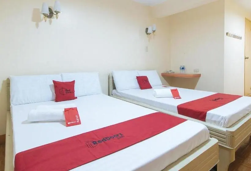 デラックスルーム, Reddoorz @ Golden Victory Hotel Mabalacat Pampanga