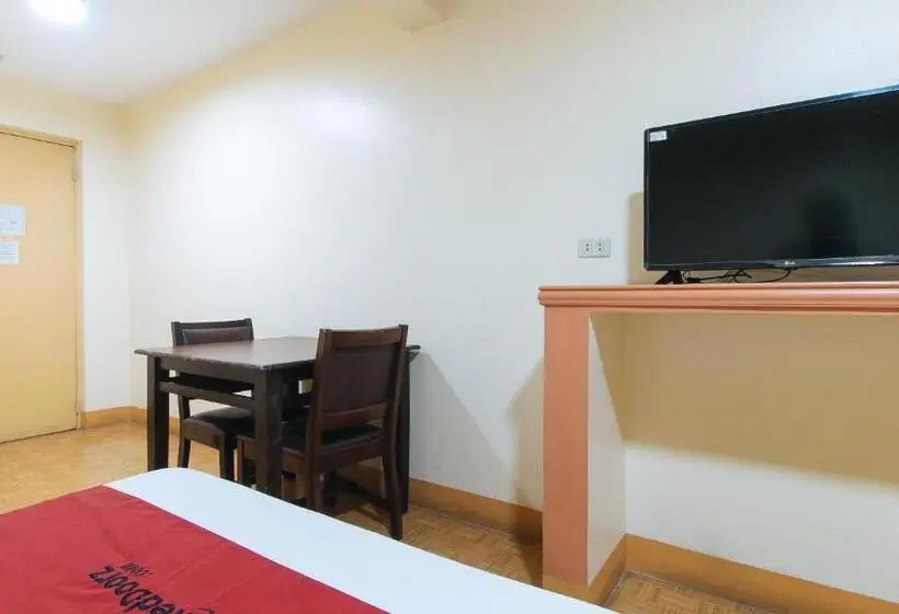 デラックスルーム, Reddoorz @ Golden Victory Hotel Mabalacat Pampanga