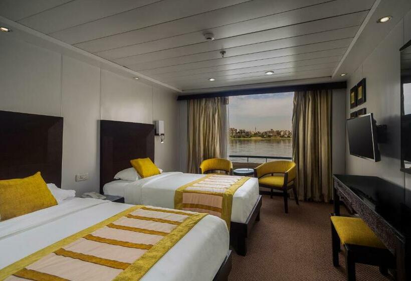 غرفة ديلوكس, Mövenpick Royal Lily Nile Cruise, Every Monday Four Nights From Luxor, Every Friday Three Nights Fro