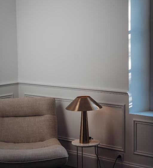 デラックスルーム, L Iris De Suse