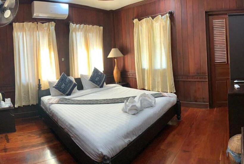발코니 디럭스 룸, Siridel Luang Prabang