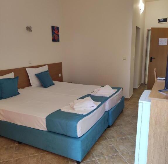 Economy-huone, аурелия бей