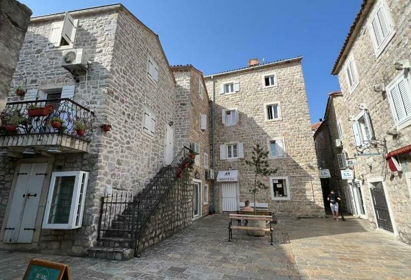 اتاق استاندارد, T&s