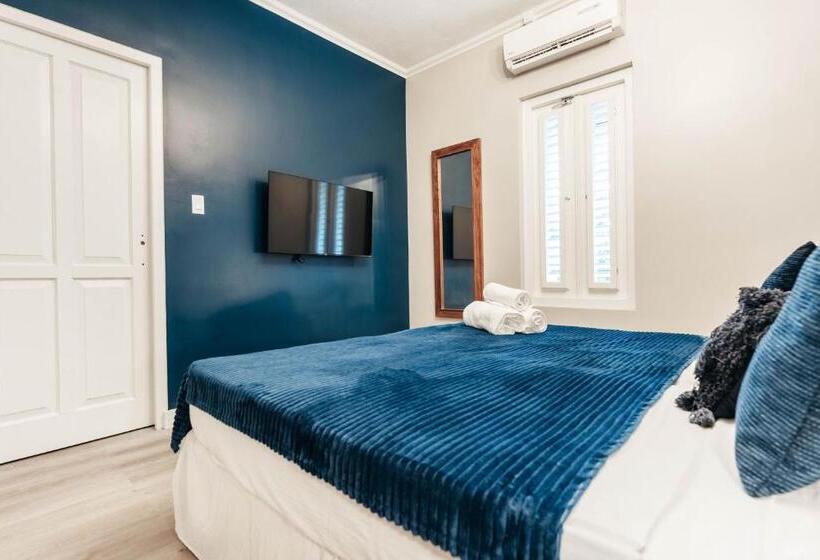 سوییت, Atelier Skalo Boutique