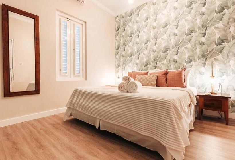 سوییت, Atelier Skalo Boutique