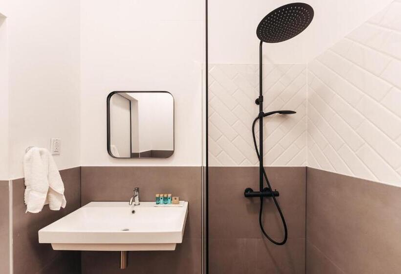 Deluxe Suite King Bed, Atelier Skalo Boutique