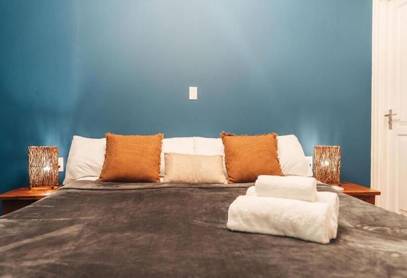 Deluxe Suite King Bed, Atelier Skalo Boutique