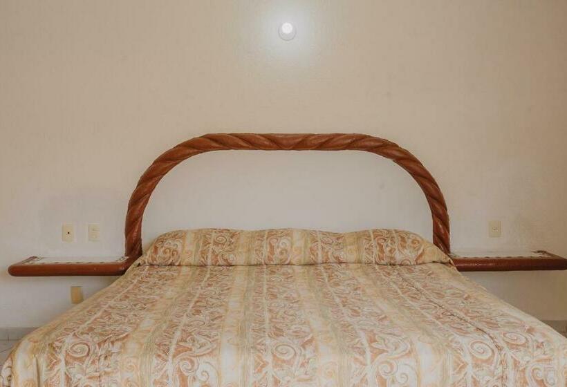 اتاق لوکس با تخت بزرگ, Rosalinda S