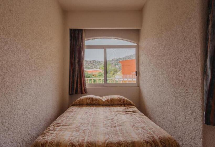 اتاق راحتی سه تخته, Rosalinda S