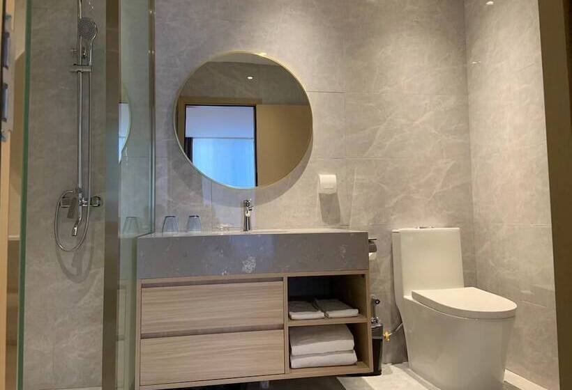 סוויטה דלוקס, Guangzhou Fangyuan