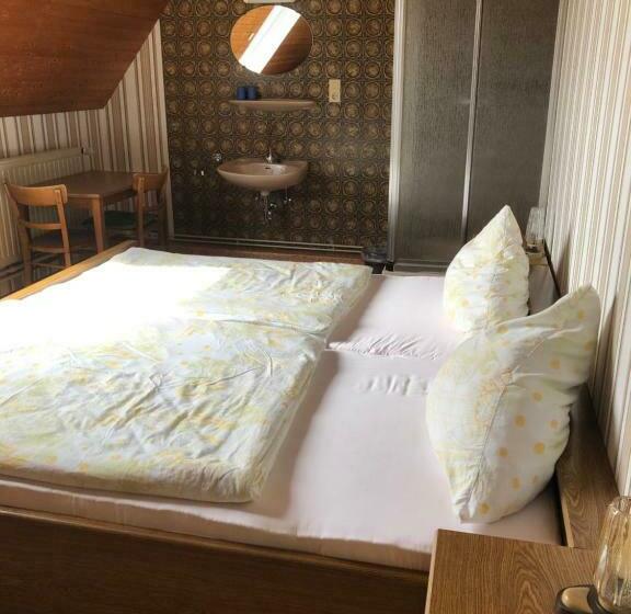 スタンダードルーム, Birkengaststätte