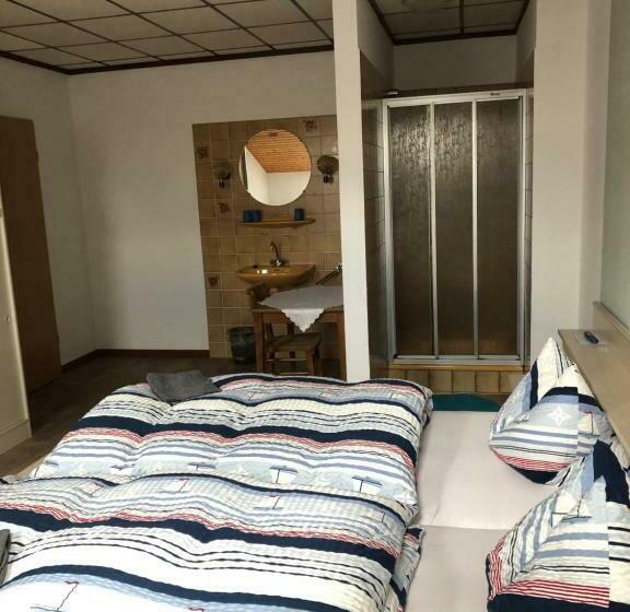 スタンダードトリプルルーム, Birkengaststätte