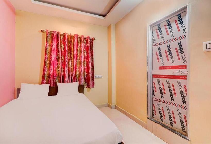 トリプルクラシックルーム, Oyo 89551  Holiday Inn