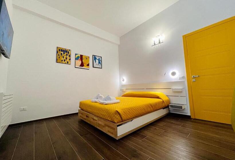 اتاق لوکس, B&b Letterario Palazzo Pistocchi