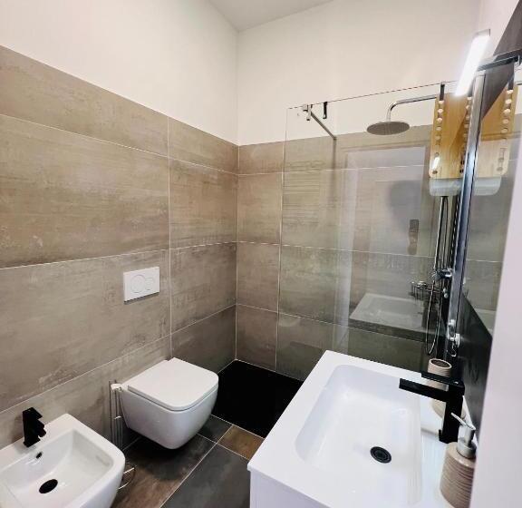 اتاق استاندارد, B&b Letterario Palazzo Pistocchi