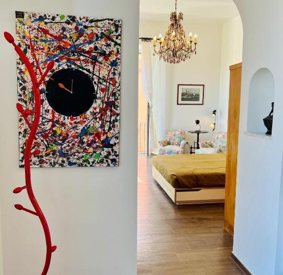 اتاق لوکس چهار تخته, B&b Letterario Palazzo Pistocchi