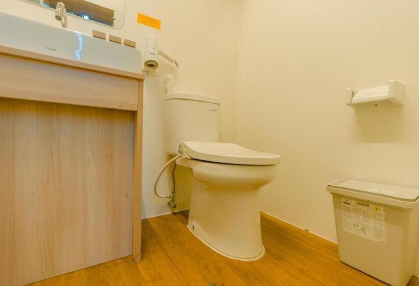 行政房间, Bobocabin Coban Rondo, Malang