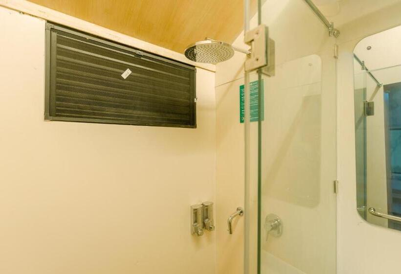 行政房间, Bobocabin Coban Rondo, Malang