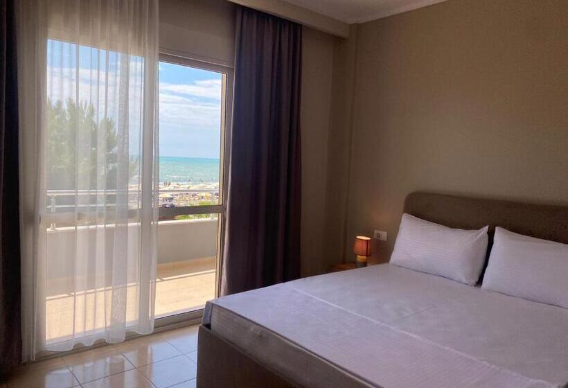 Triple Room Sea View, Rumar