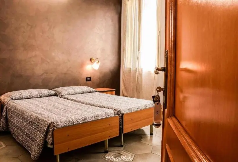 Standard-huone, Albergo Florida Taggia