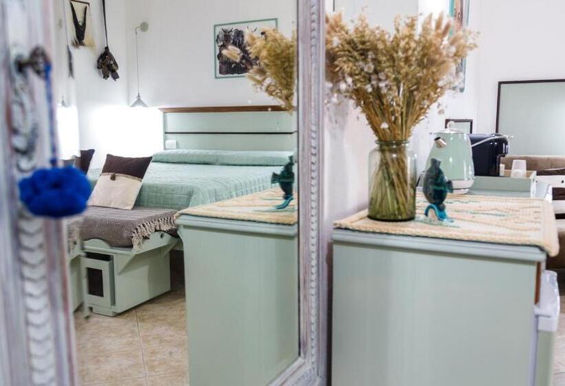 غرفة قياسية سرير كينج, Domo Anna