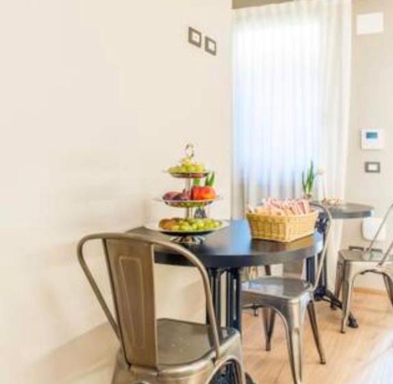 豪华房间, Accademia 21