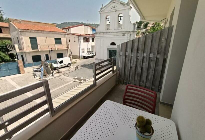 Triple Room Sea View, Borgo Dei Pescatori   Sul Mare