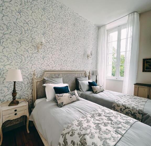 Номер Стандарт, Karma Chateau De Samary