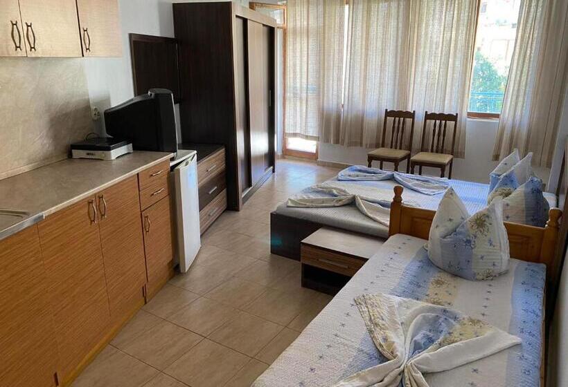 Familjerum, къща за гости уют