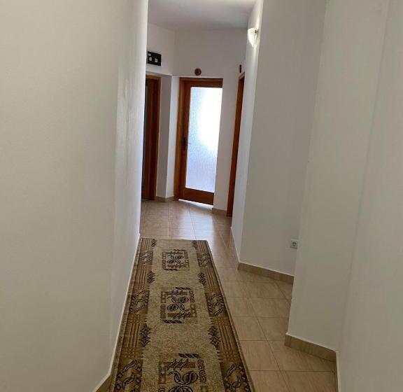 Familjerum, къща за гости уют