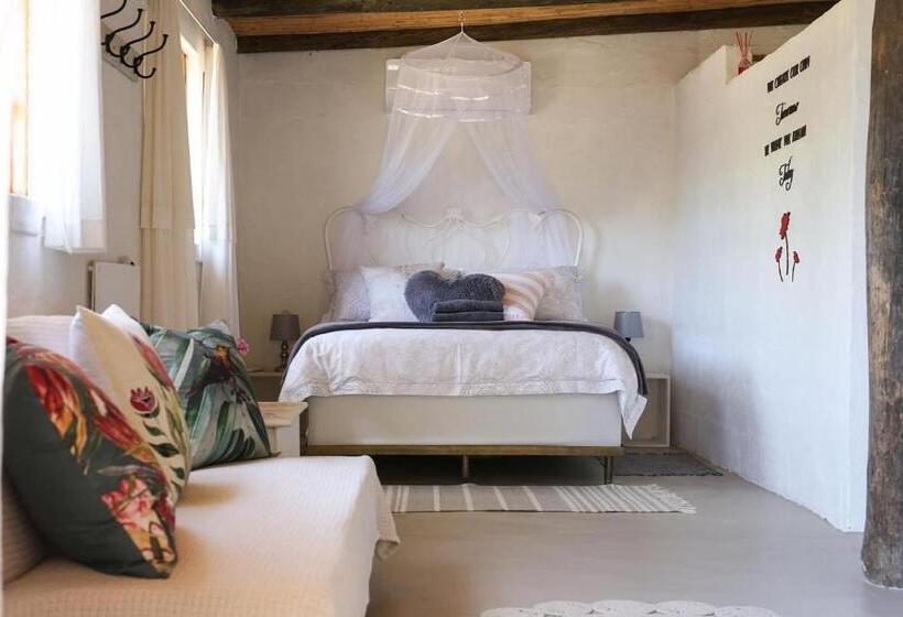 منزل غرفتين نوم, Karoo Feels