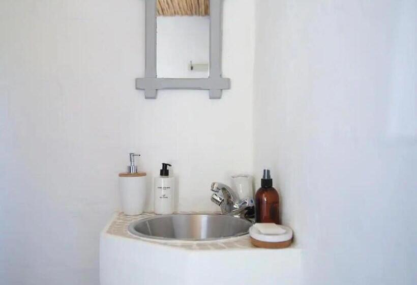 منزل غرفتين نوم, Karoo Feels