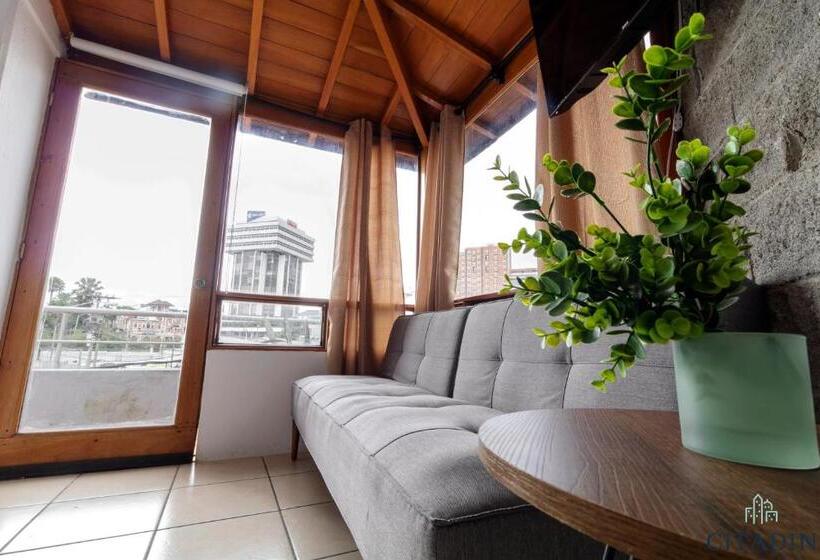 اتاق لوکس, Citadin