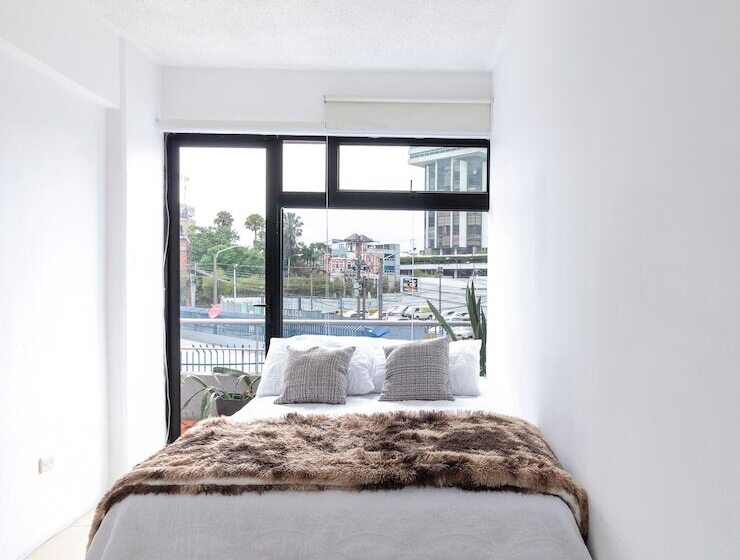 اتاق لوکس, Citadin