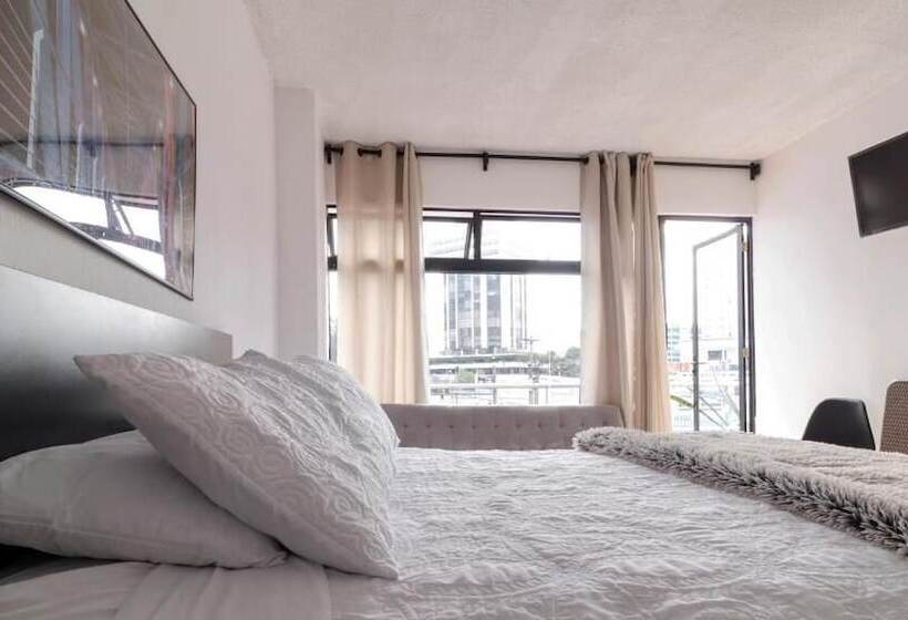 اتاق لوکس, Citadin