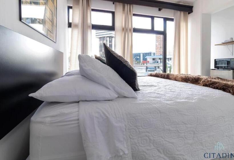 اتاق استاندارد با بالکن, Citadin