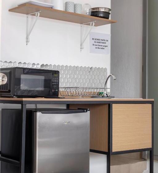 اتاق استاندارد با بالکن, Citadin