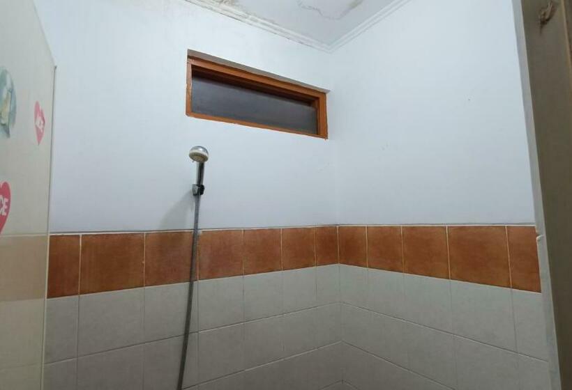 Standard Enkeltværelse, Oyo 91341 D Phoenix Anggrek Syariah Residence