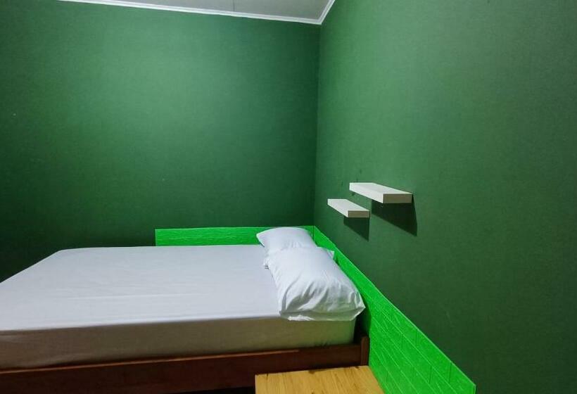 Standard Enkeltværelse, Oyo 91341 D Phoenix Anggrek Syariah Residence