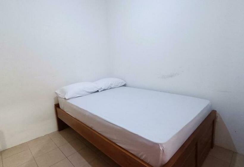 Standard Enkeltværelse, Oyo 91341 D Phoenix Anggrek Syariah Residence