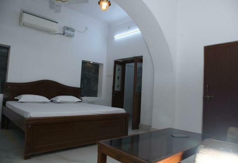 غرفة ديلوكس, Swagatam