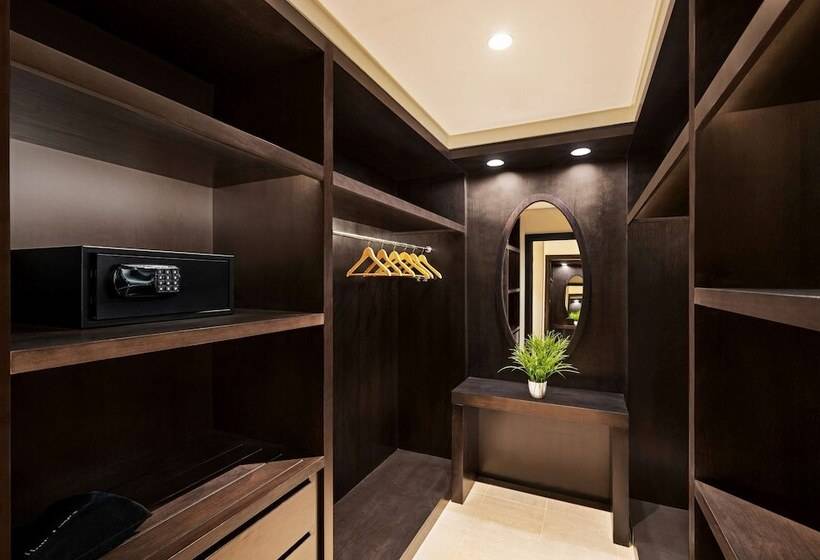 استودیوی لوکس, Wyndham Residences The Palm